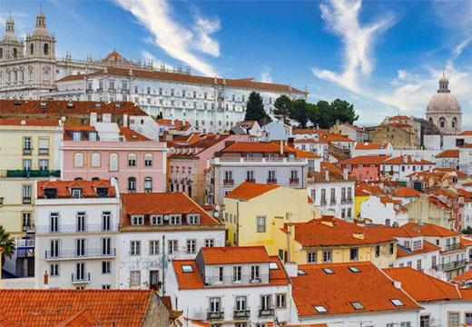 Lisbon Private Tuk Tuk Tour | 1 -Hour Alfama Experience with Pickup